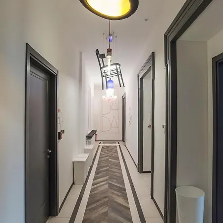 Dada Apartahotel 4*